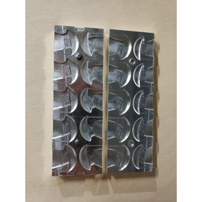 Molde aluminio mecanizado plomo potera 8-9 gr. 10 cavidades Molde aluminio mecanizado plomo potera 8-9 gr. 10 cavidades
