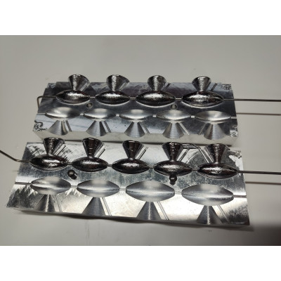 Molde de aluminio para surfcasting 30-40-55 g. 9 cavidades